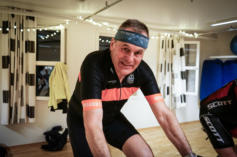 Paul Rief er opprinnelig fra Sveits, men har bodd på Hadeland i over 50 år og har vært leder i Hadeland Cykleklubb (Hadeland CK) i mer enn 20 år.  