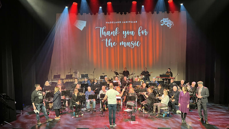 Fra forestillingen: "THANK YOU FOR THE MUSIC" feb 2023. Foto: Hadeland Janitsjar. 